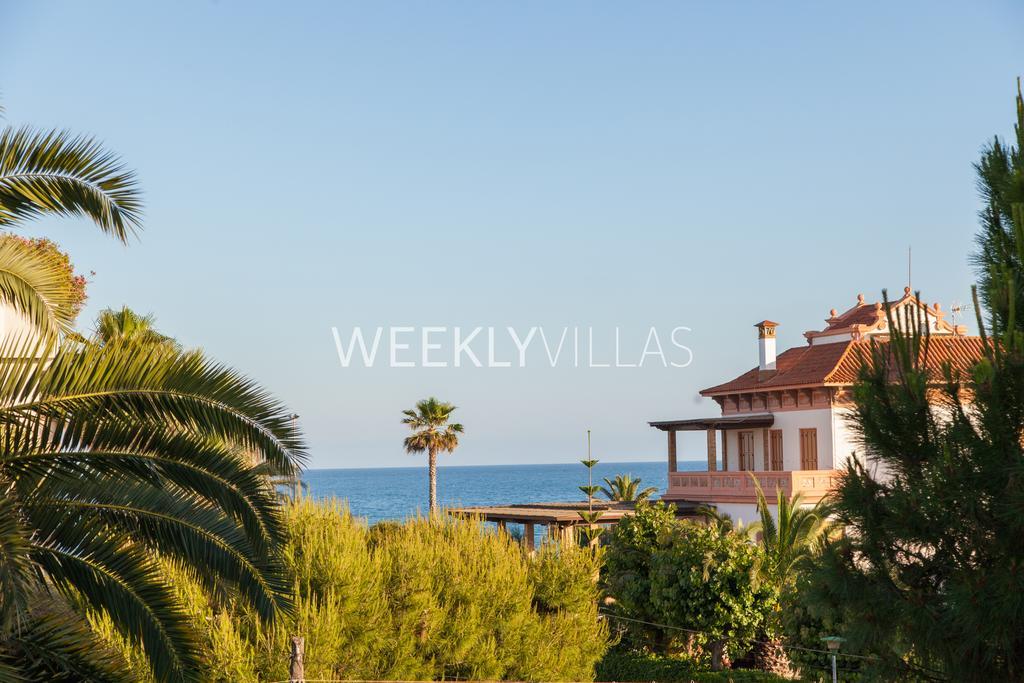 Villa Sitges Tupinetti Beach At 1 Min Walk Amaizing Garden And View Center Sitges 5 Minutes Walk Екстер'єр фото