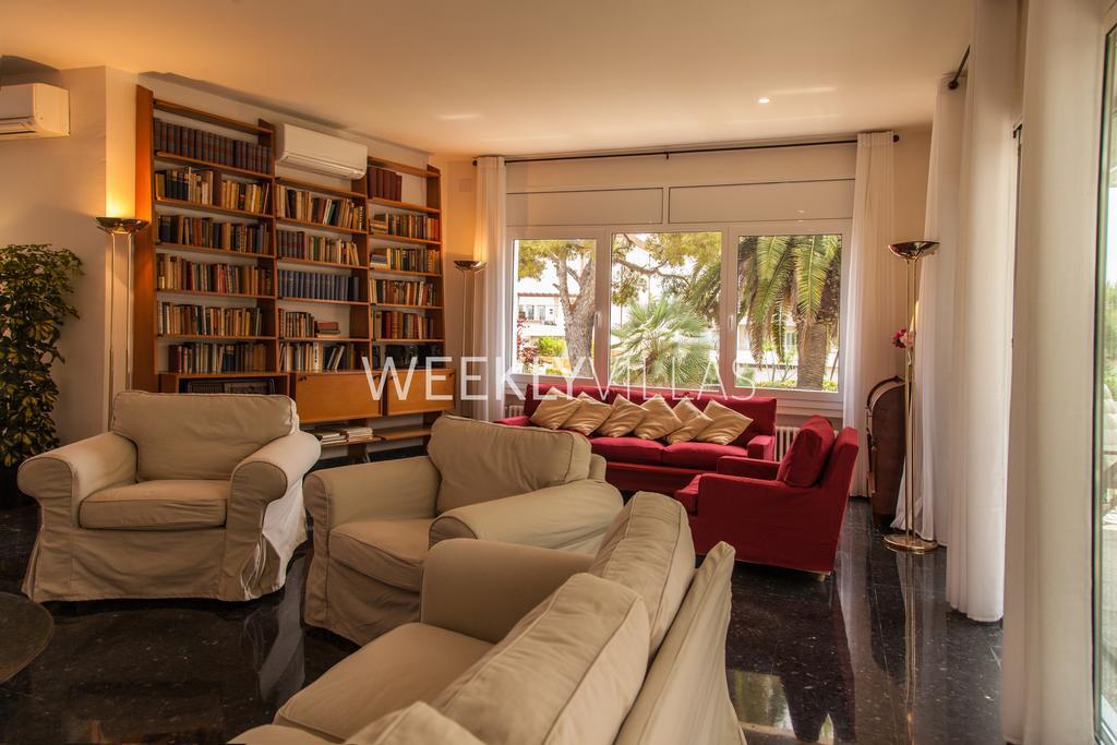Villa Sitges Tupinetti Beach At 1 Min Walk Amaizing Garden And View Center Sitges 5 Minutes Walk Екстер'єр фото