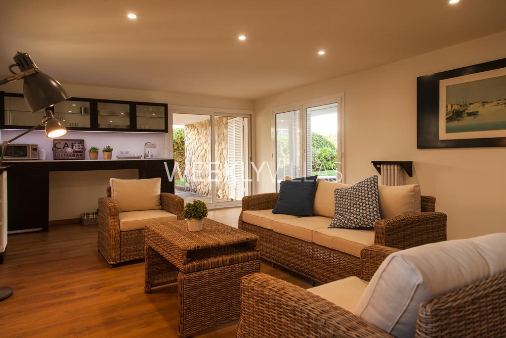 Villa Sitges Tupinetti Beach At 1 Min Walk Amaizing Garden And View Center Sitges 5 Minutes Walk Екстер'єр фото