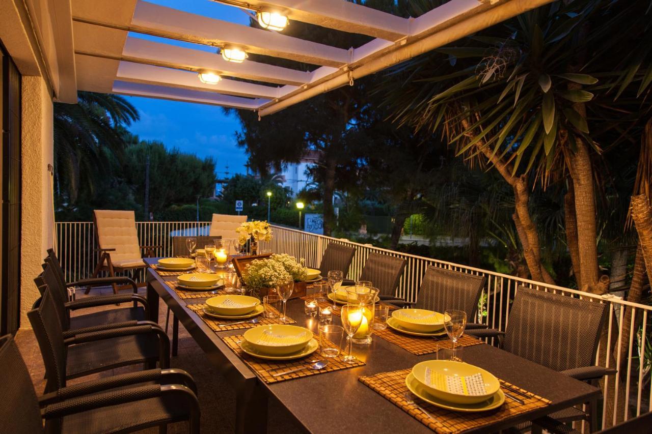 Villa Sitges Tupinetti Beach At 1 Min Walk Amaizing Garden And View Center Sitges 5 Minutes Walk Екстер'єр фото
